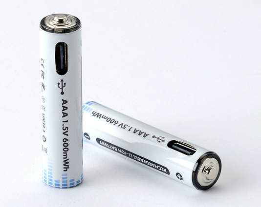 単4形リチウムイオン電池